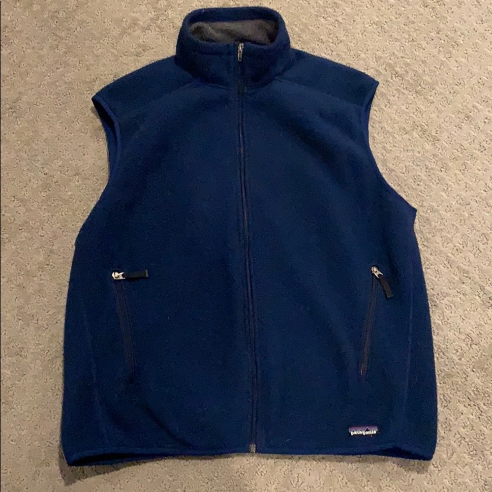 Patagonia Men’s Basic Fleece Vest
